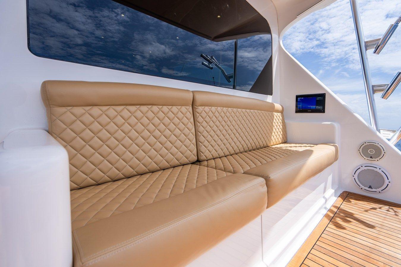 the best price on Awa 2009