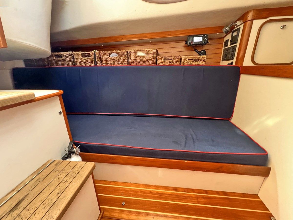 HERON - ALERION yacht sale