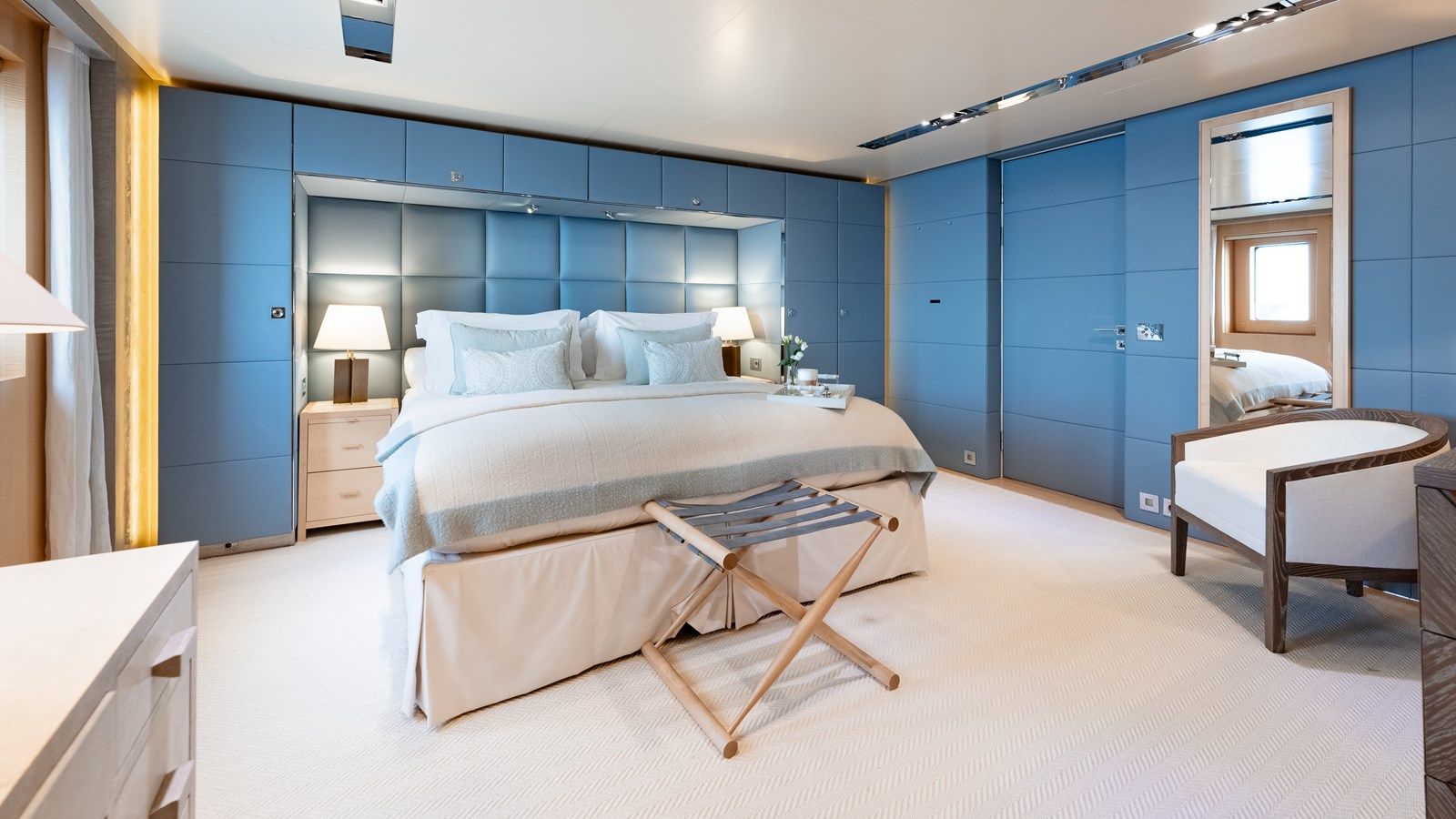 Buy a LOON - ICON YACHTS at Shestakov Yacht Sales