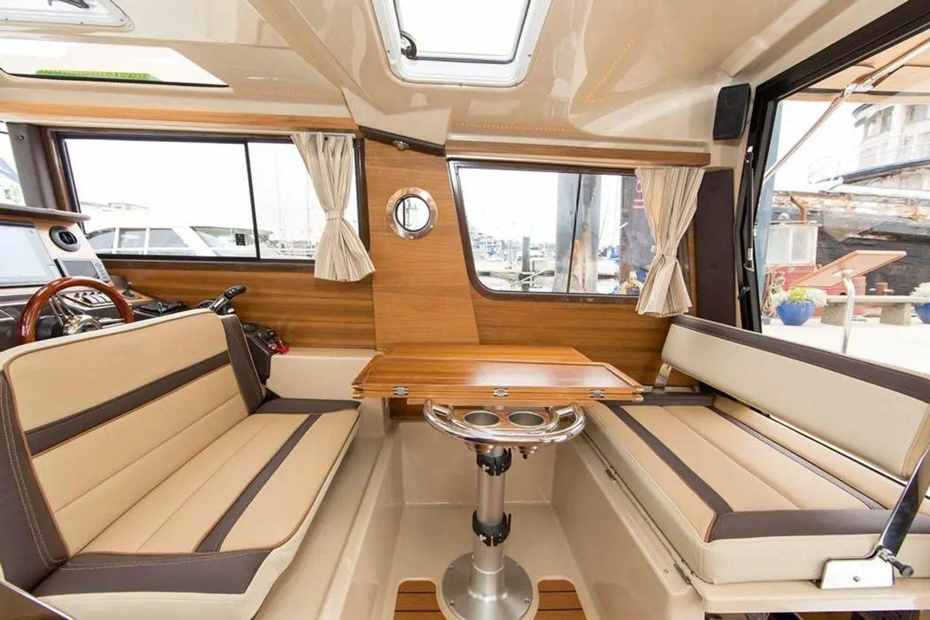 Buy a yacht 2025 Ranger Tugs R-27 - New Bern NC R-27 Luxury Edition