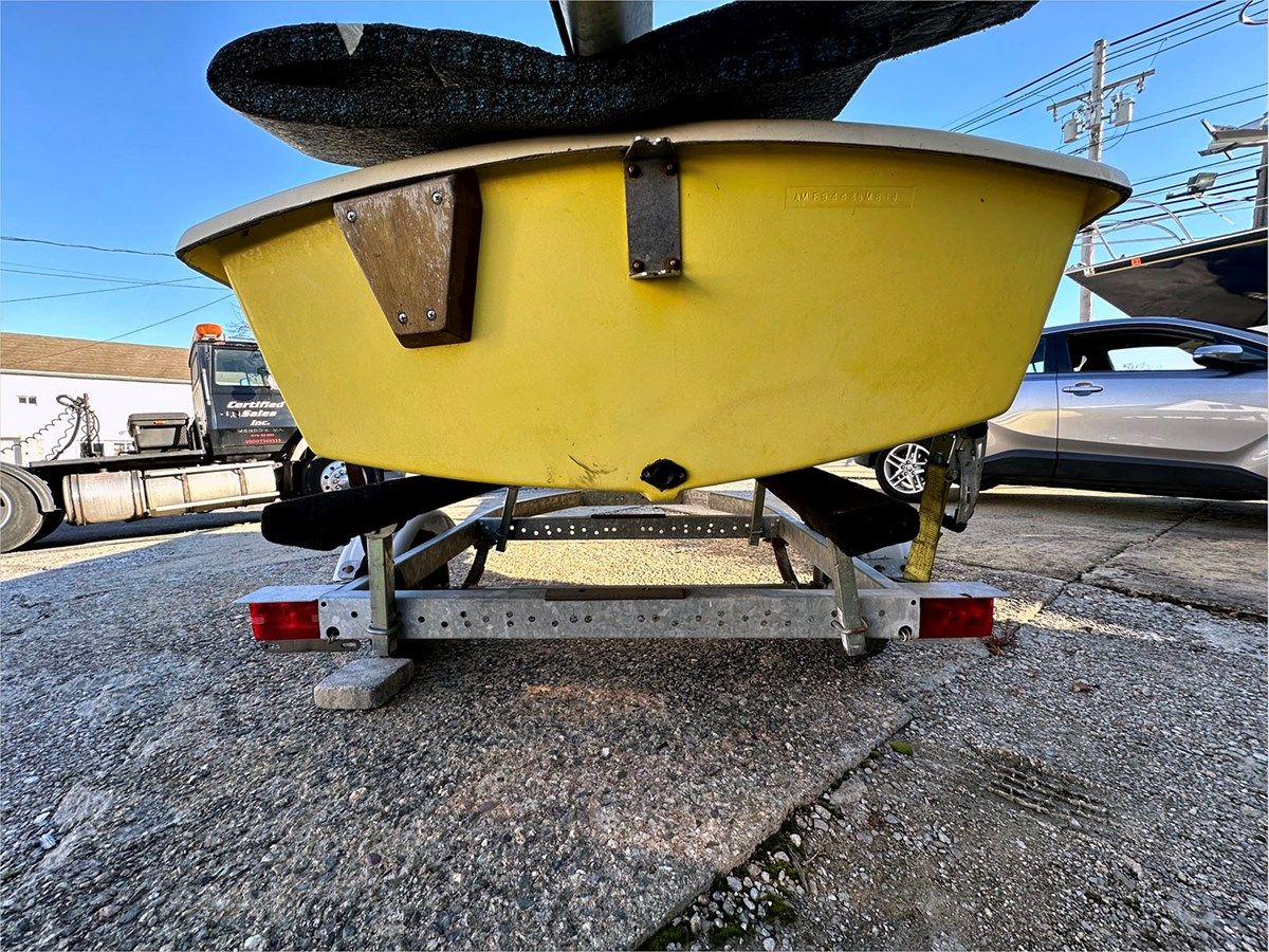 best yacht sales deals 1981 AMF Alcort Puffer Sailboat 12