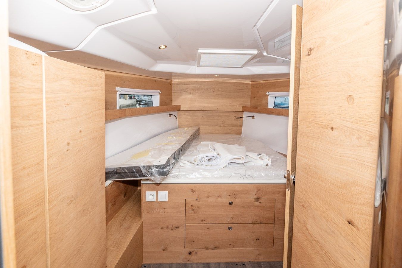 Стоимость яхты COLOR Impression 43