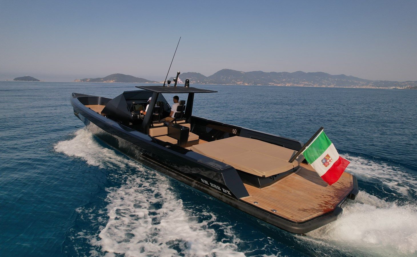 Купить яхту EIGHT 2006 в Shestakov Yacht Sales