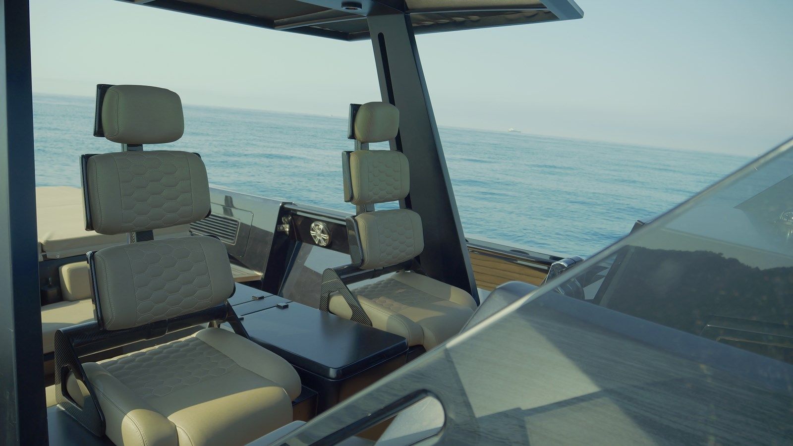 Купить EIGHT Tender 43