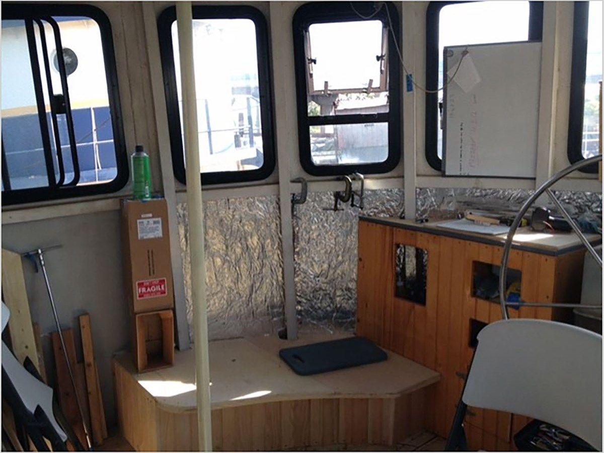 best yacht sales deals Griffin Design #3004, US Army Leavenworth Iron ST Tug