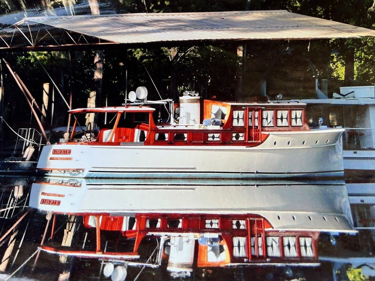 best yacht sales deals LIBERTE - CLASSIC