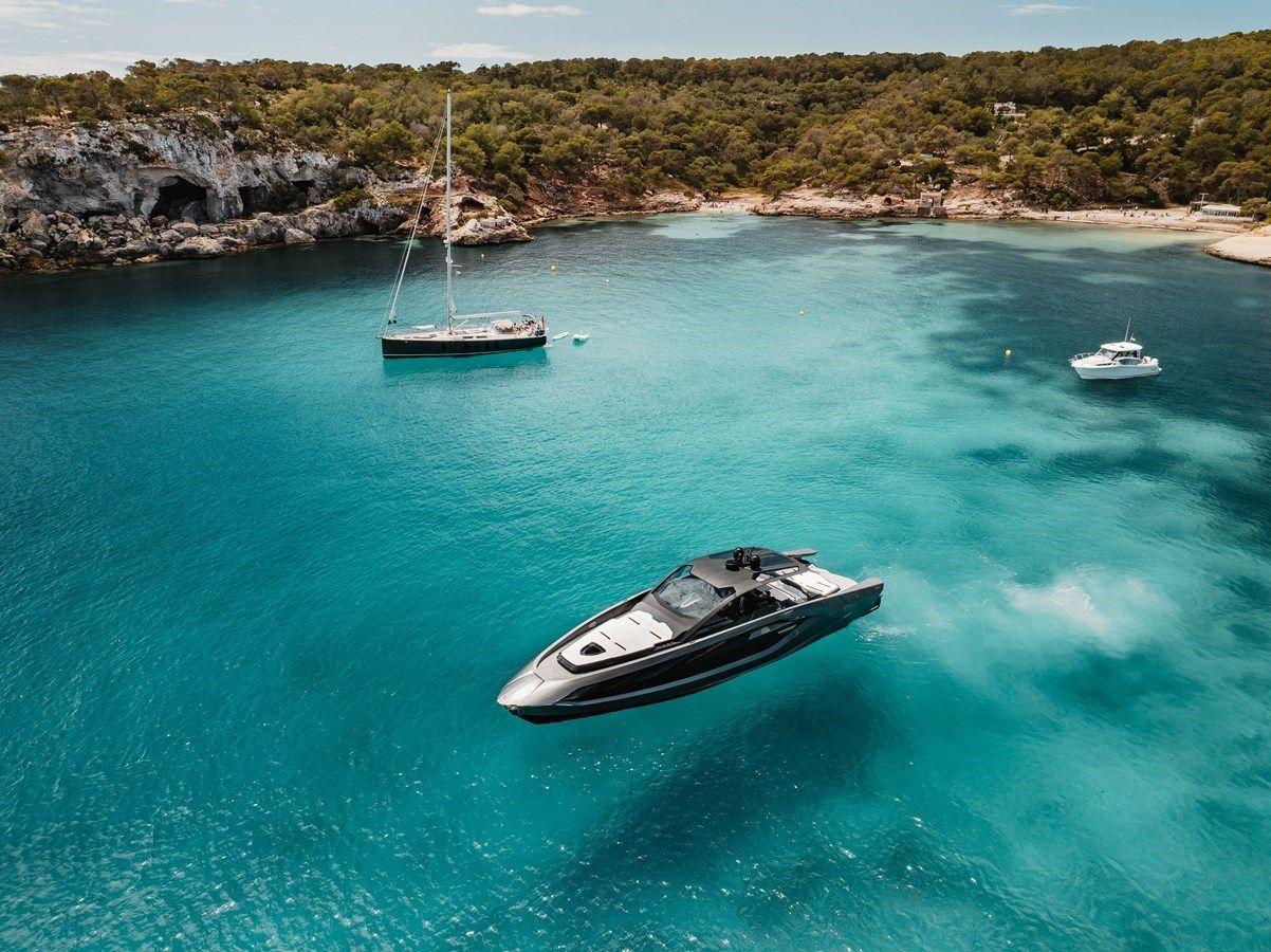 LAMBORGHINI 63 yacht sale