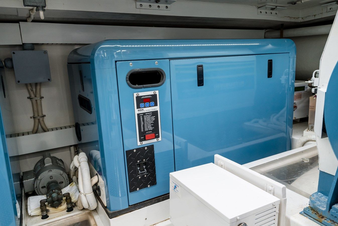 Buy a yacht RELENTLESS - Bertram Yacht