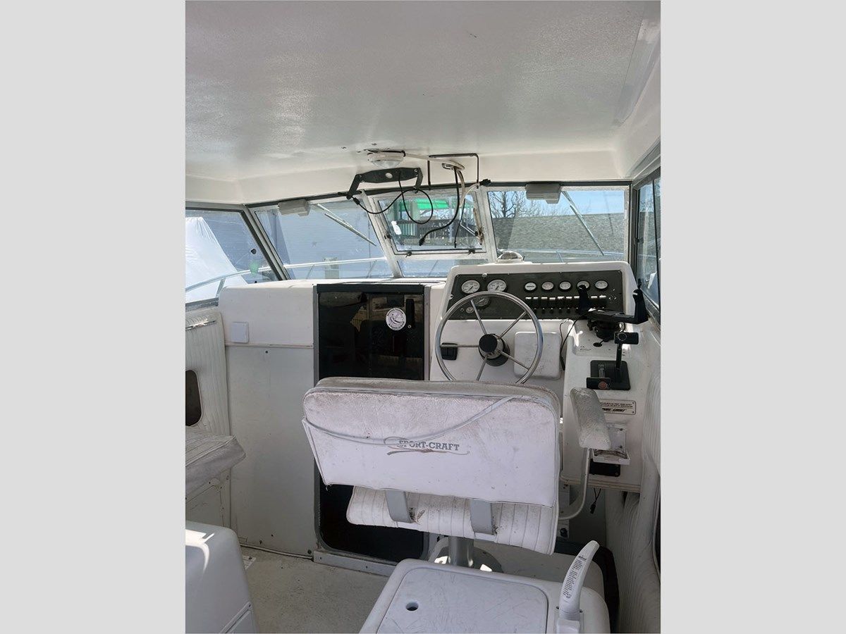 best yacht sales deals Fish Tales 27