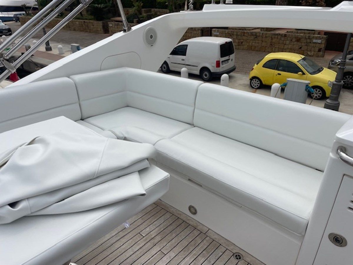 Продажа яхты LONG WAY ROUND Sport Yacht 68
