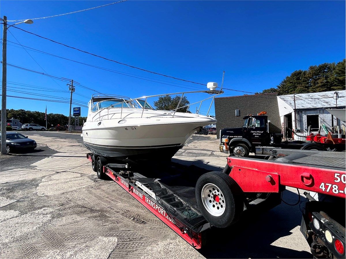 Купить яхту 2003 Cruisers 3075 Express 2003 в Shestakov Yacht Sales