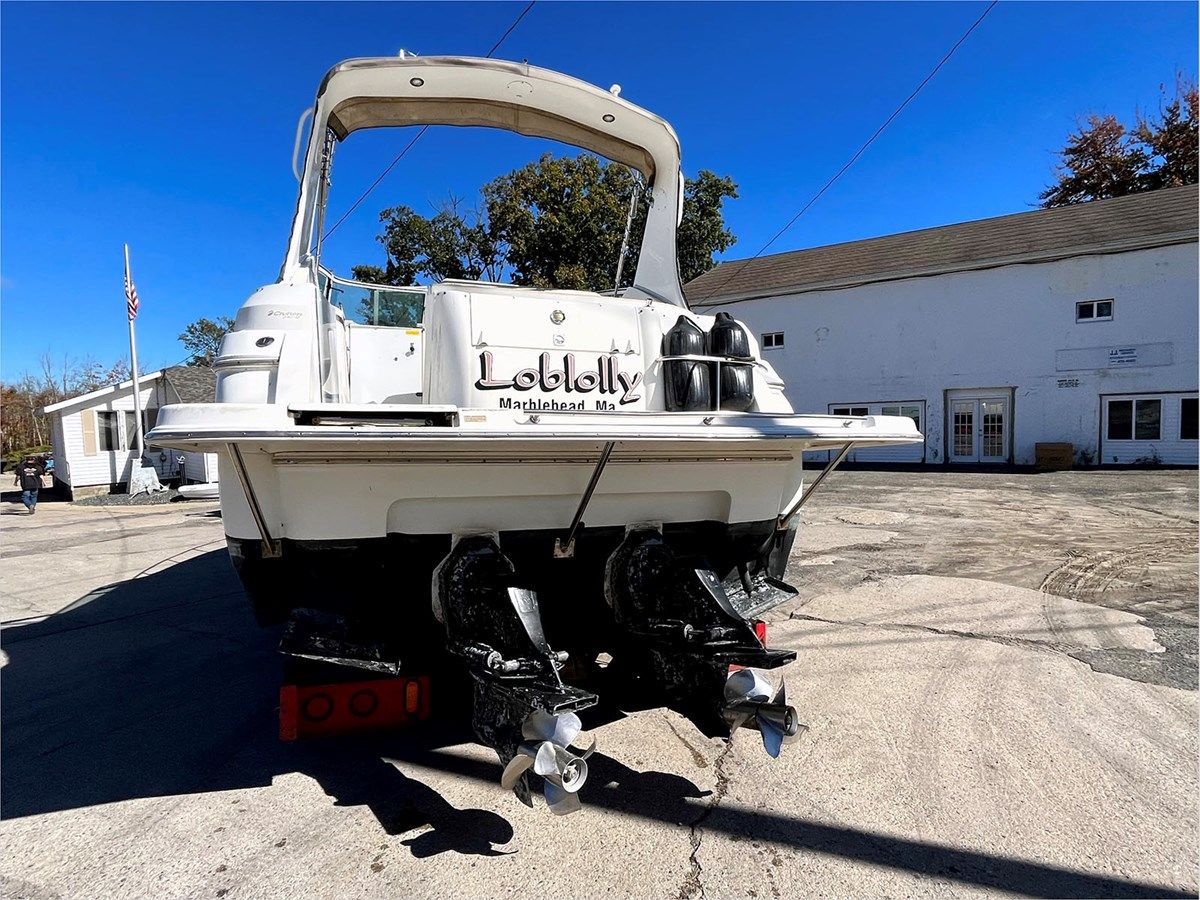 Купить 2003 Cruisers 3075 Express - Cruisers Yachts