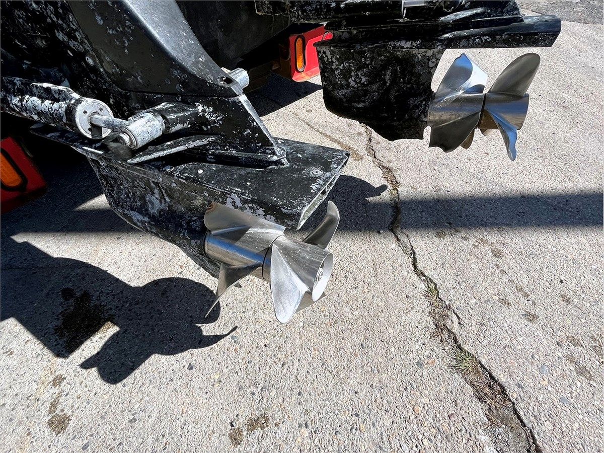 Лучшая цена на 2003 Cruisers 3075 Express 2003