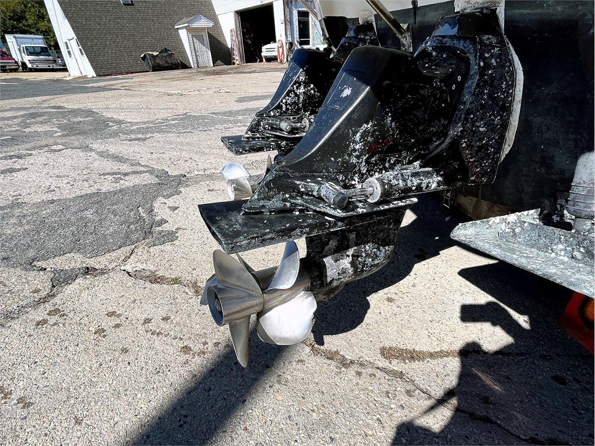 Стоимость яхты 2003 Cruisers 3075 Express - Cruisers Yachts