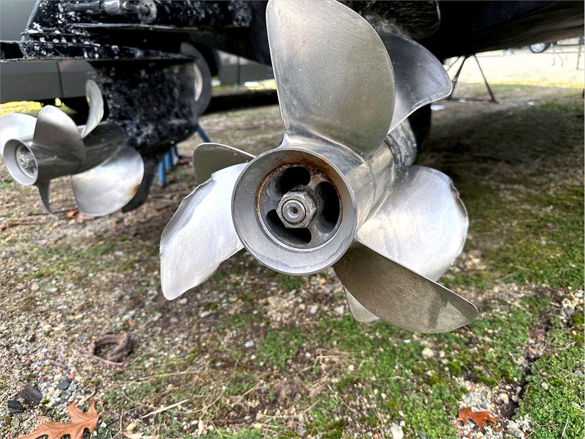 Лучшие предложения покупки яхты 2003 Cruisers 3075 Express 30