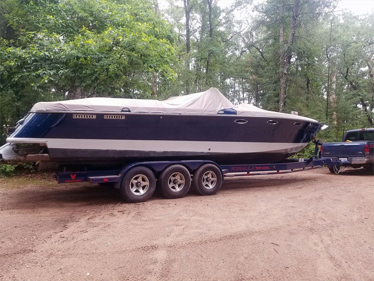 Topless 2004 yacht sale