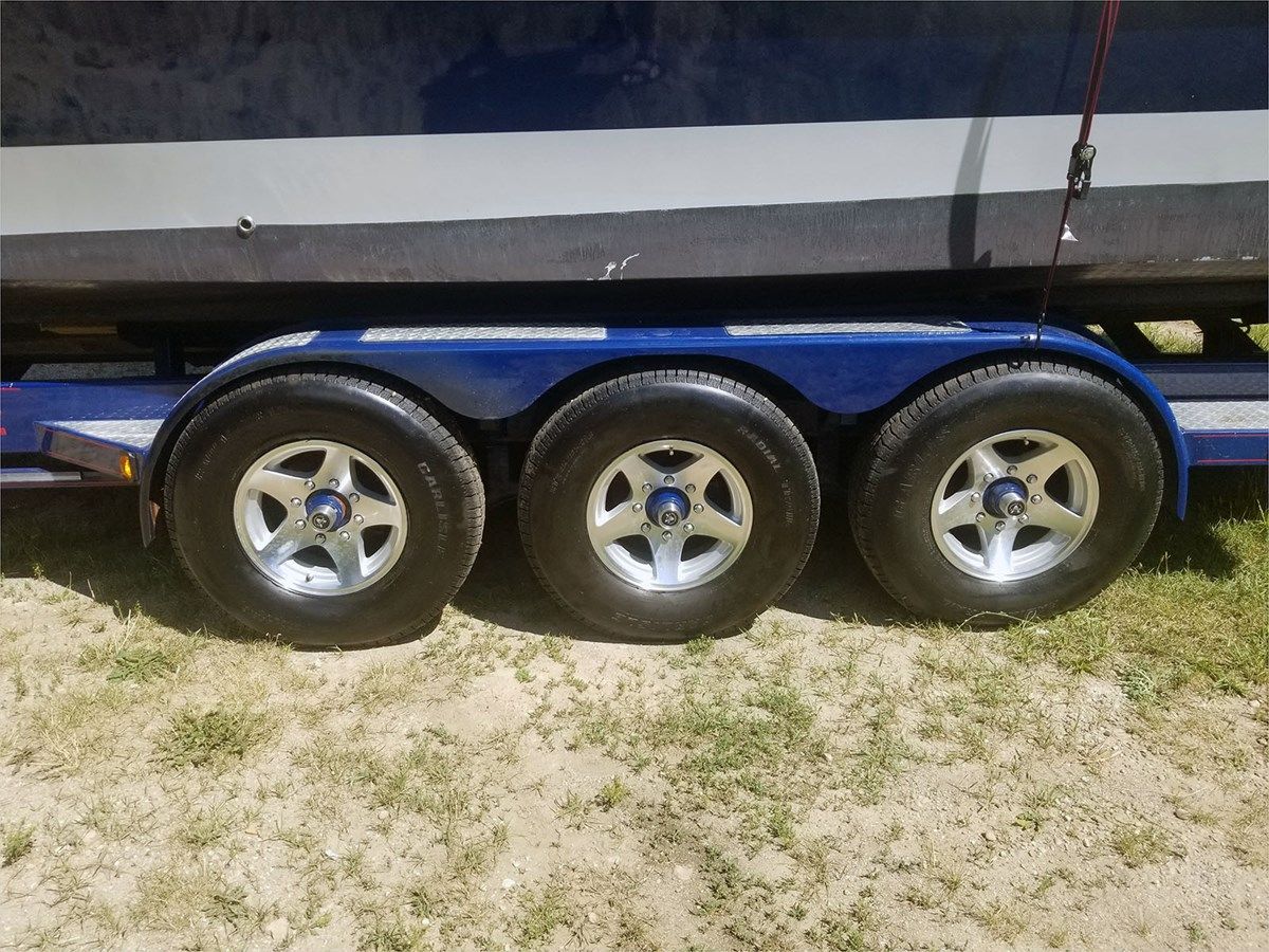 best yacht sales deals Topless Royale 34