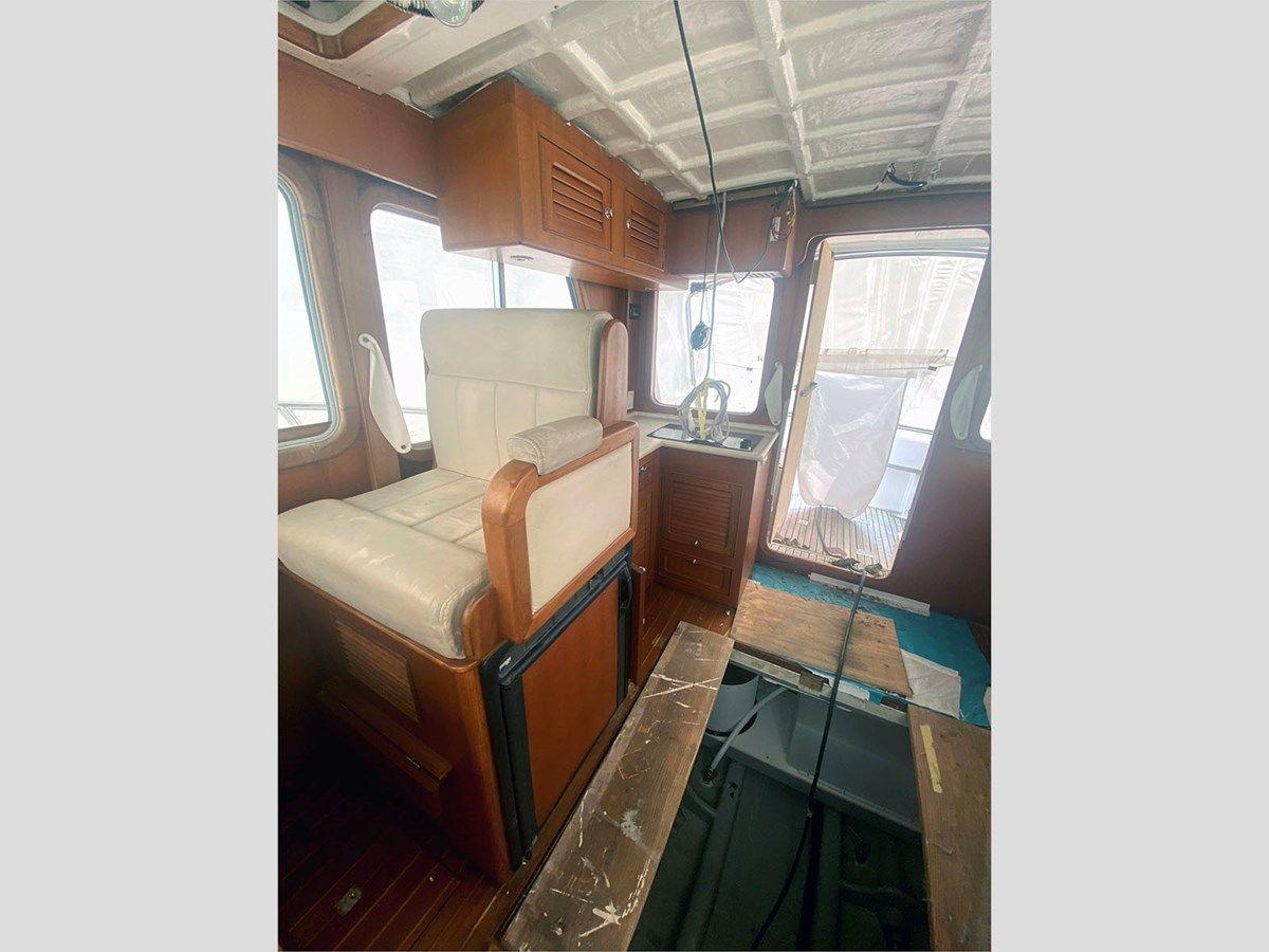 Buy a 2007 Halvorsen Gourmet Cruiser 32 - HALVORSEN at Shestakov Yacht Sales