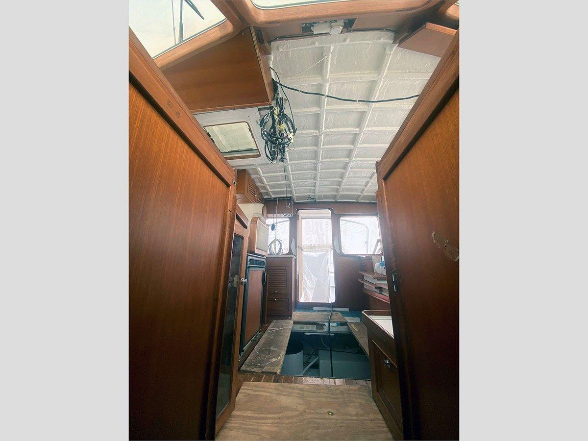 best yacht sales deals 2007 Halvorsen Gourmet Cruiser 32 - HALVORSEN