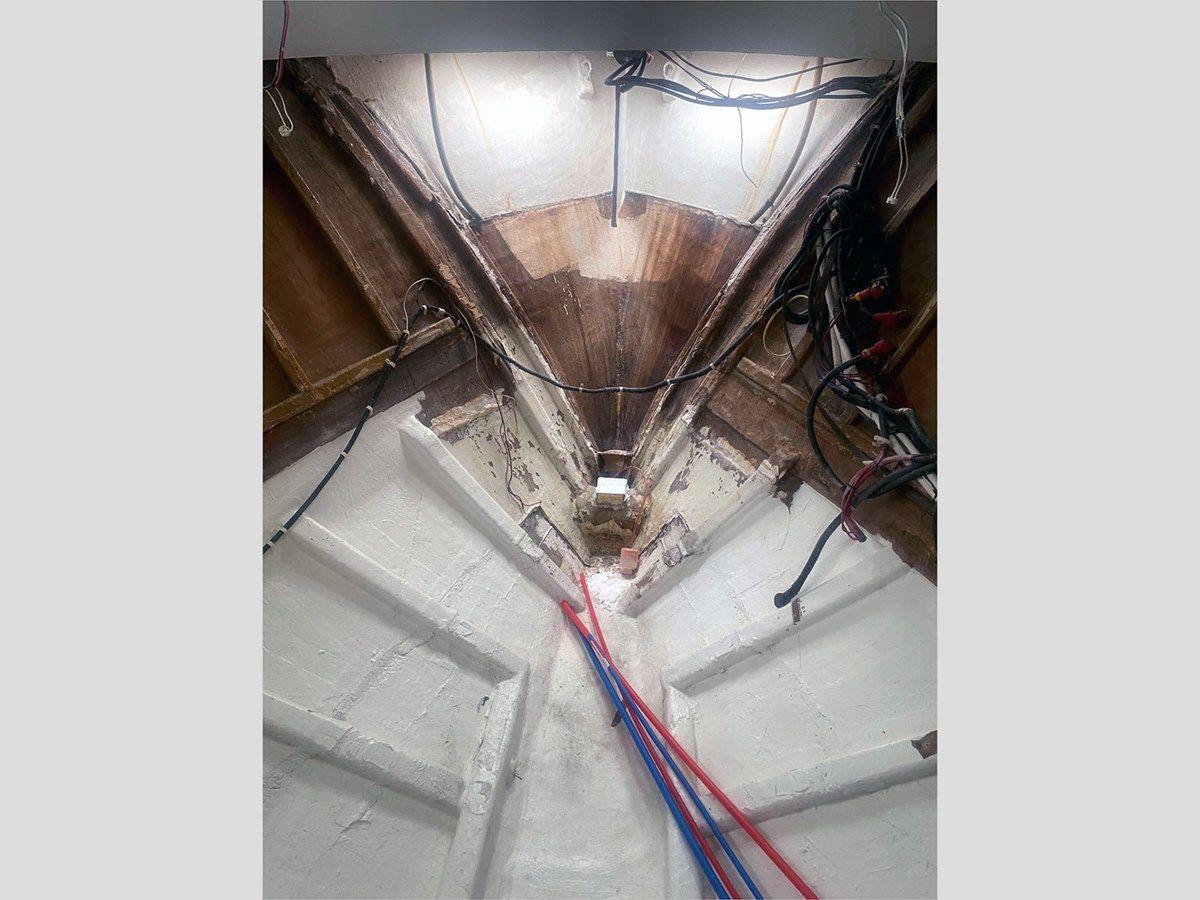 the best price on 2007 Halvorsen Gourmet Cruiser 32 32