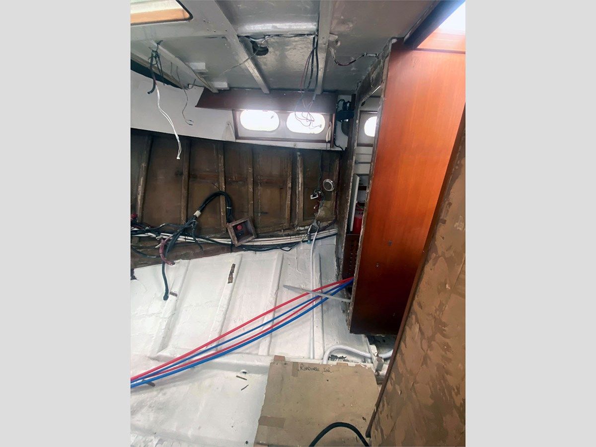 2007 Halvorsen Gourmet Cruiser 32 - HALVORSEN