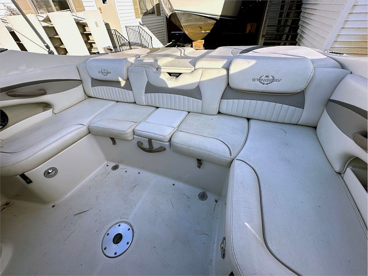 Buy a 2013 Stingray 225 23 at Shestakov Yacht Sales