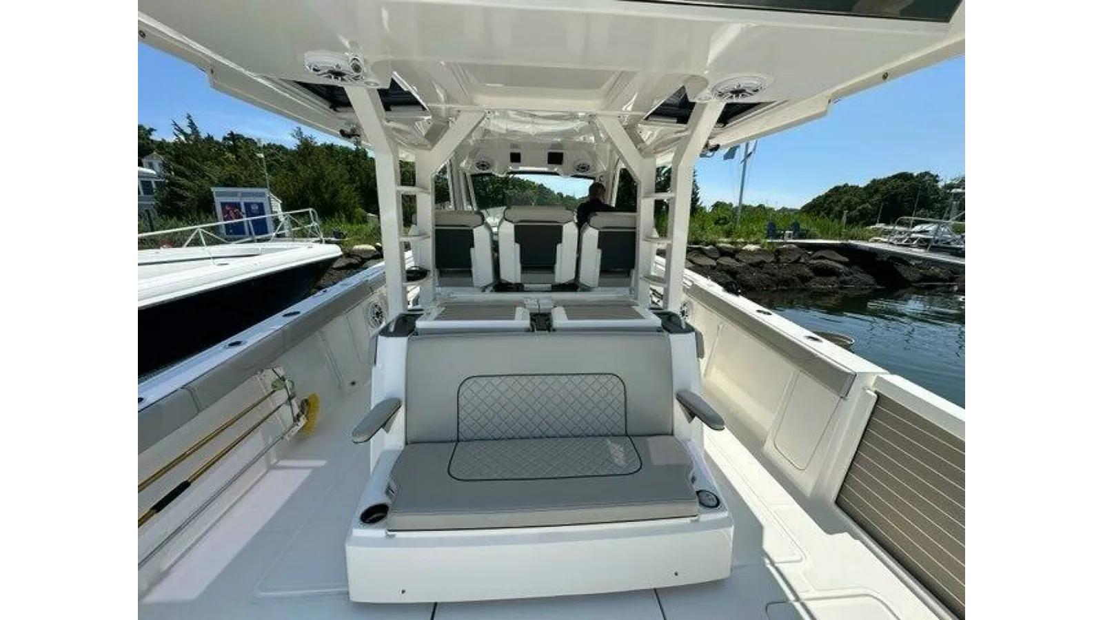 Лучшие предложения покупки яхты Blue Liner