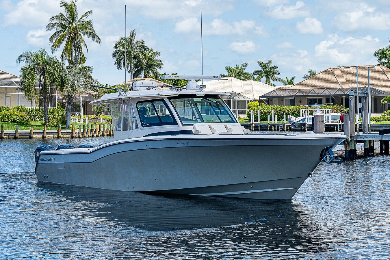 Лучшая цена на NO NAME - Grady-White Boats