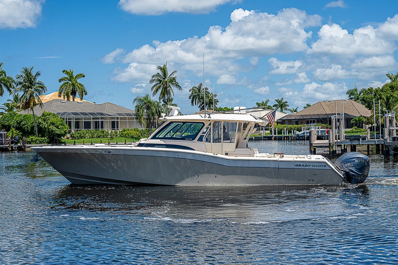 Лучшая цена на NO NAME - Grady-White Boats