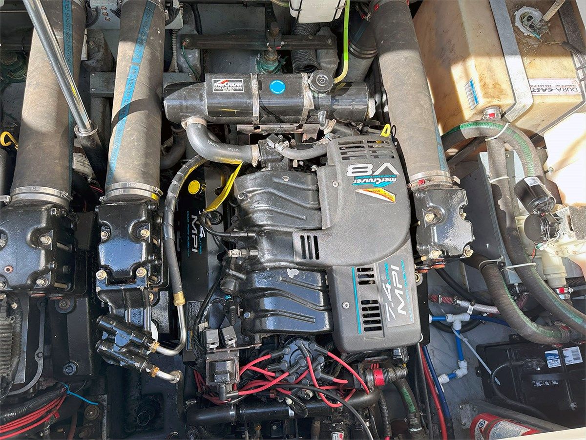 the best price on 1998 Sea Ray 330 DA - SEA RAY