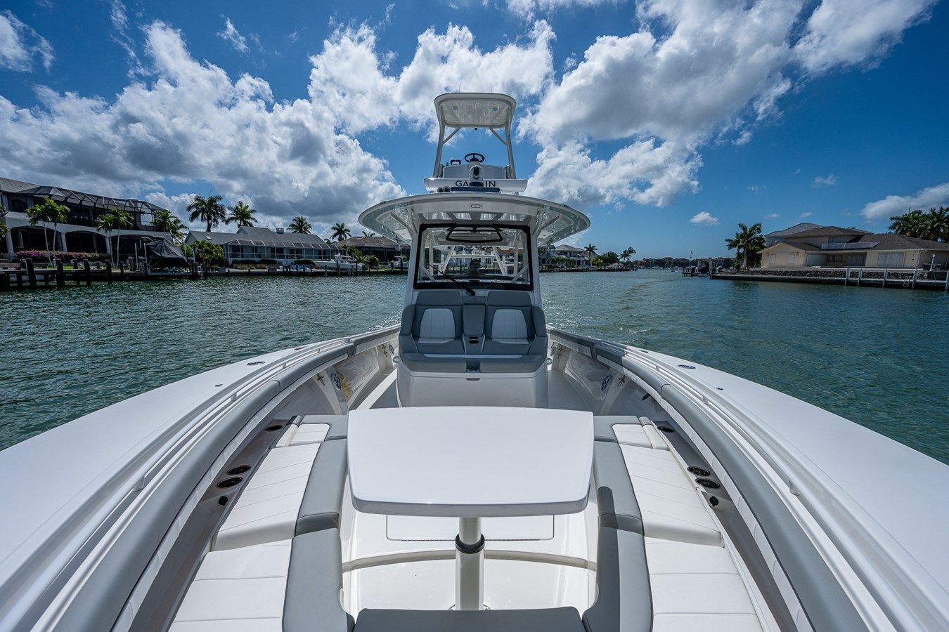 Продажа яхты Dog House II - REGULATOR