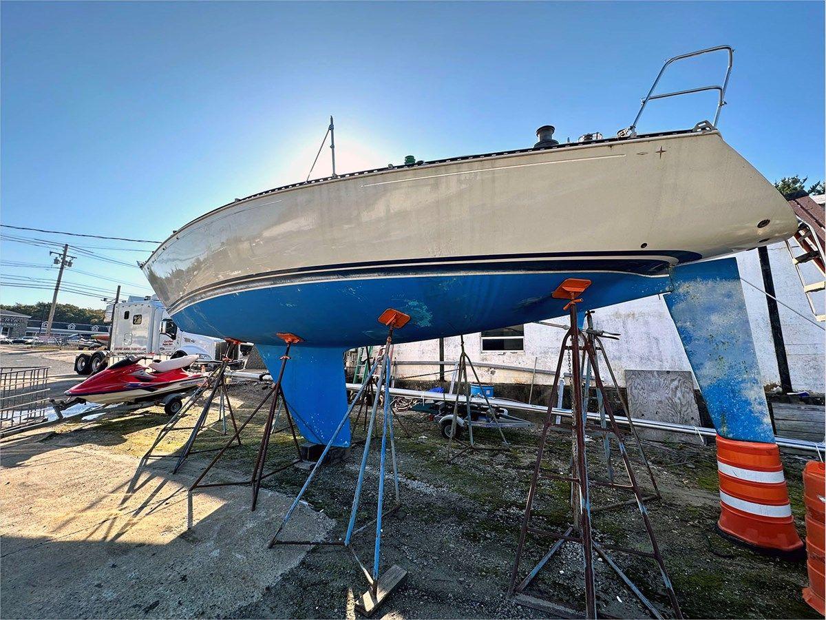 1981 C&C Sloop - C&C YACHTS
