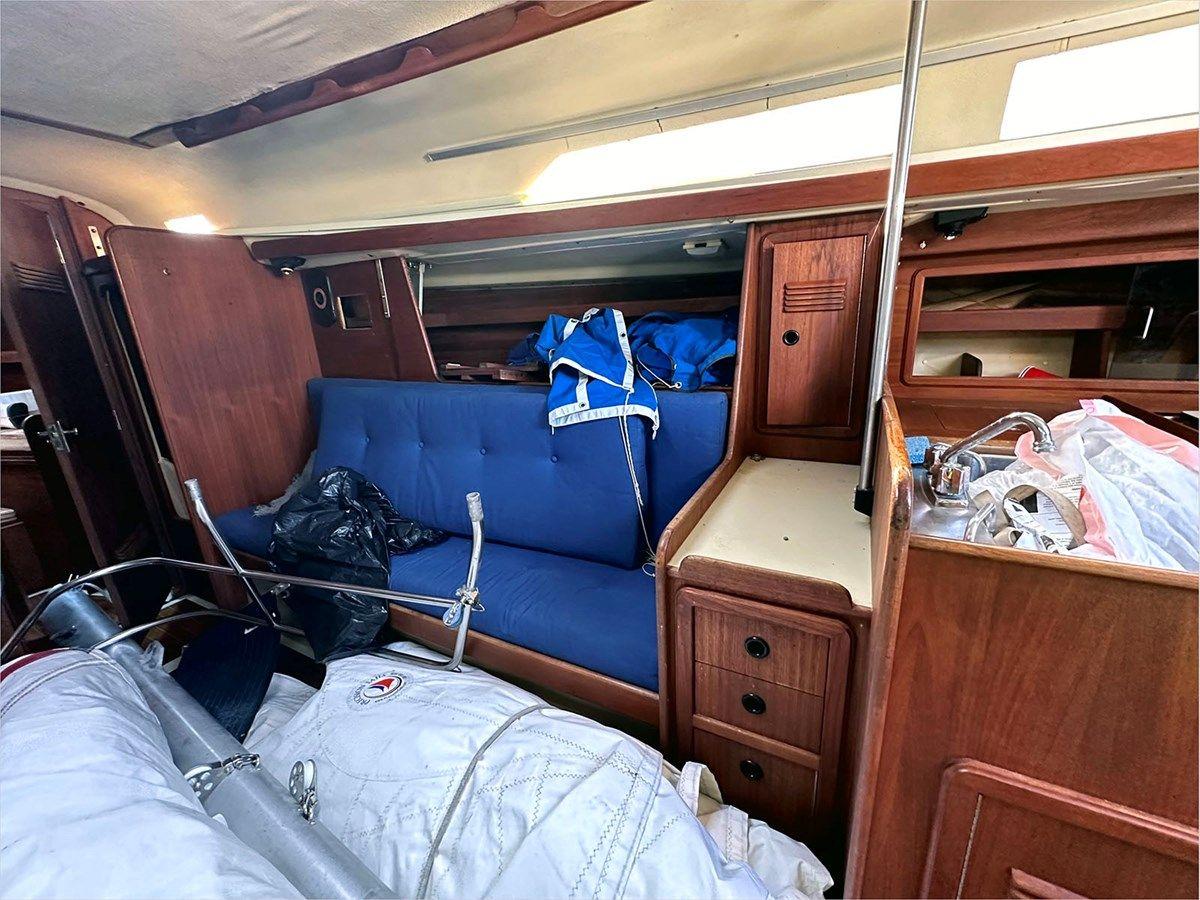 the best price on 1981 C&C Sloop