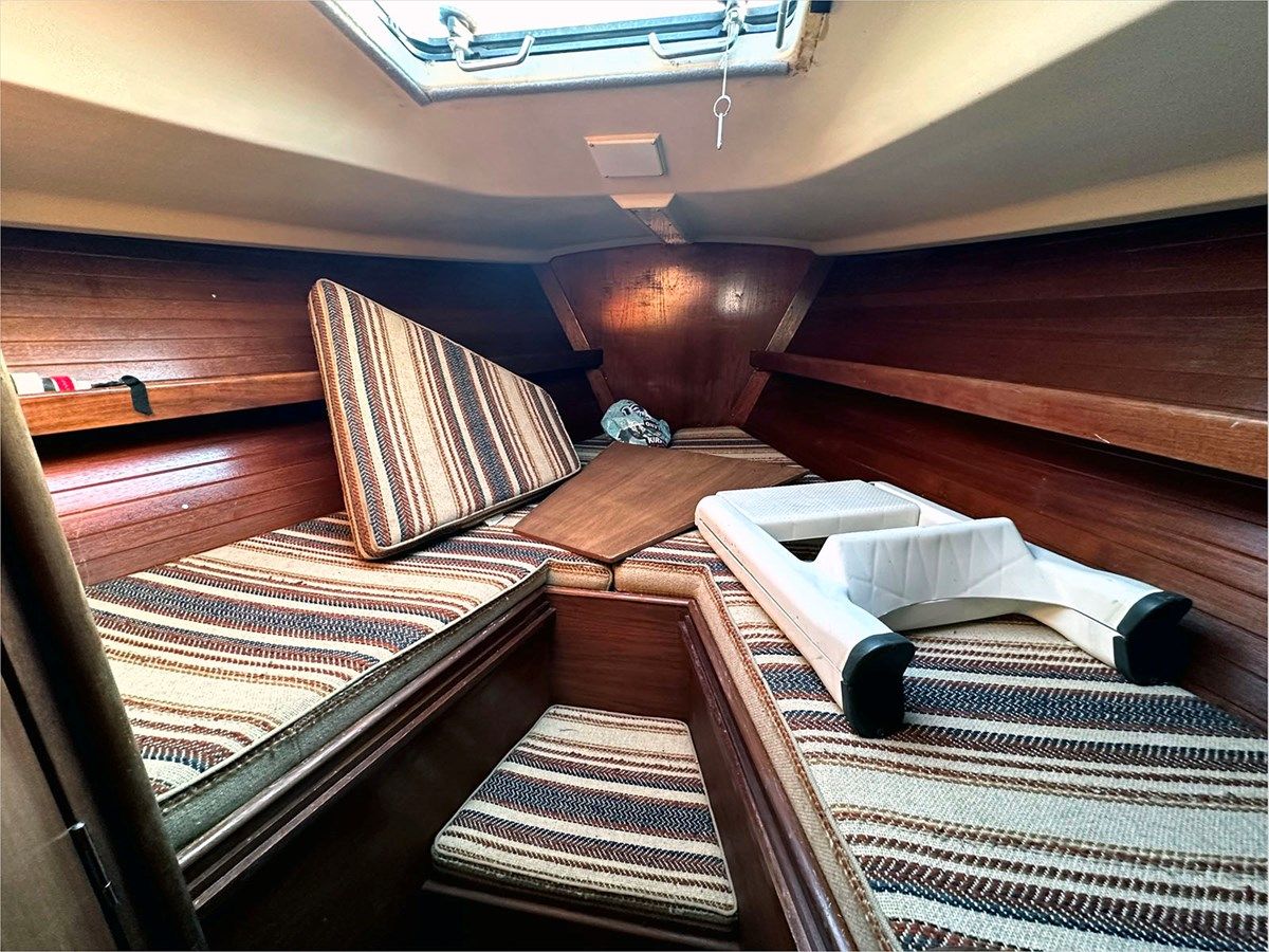 best yacht sales deals 1981 C&C Sloop - C&C YACHTS