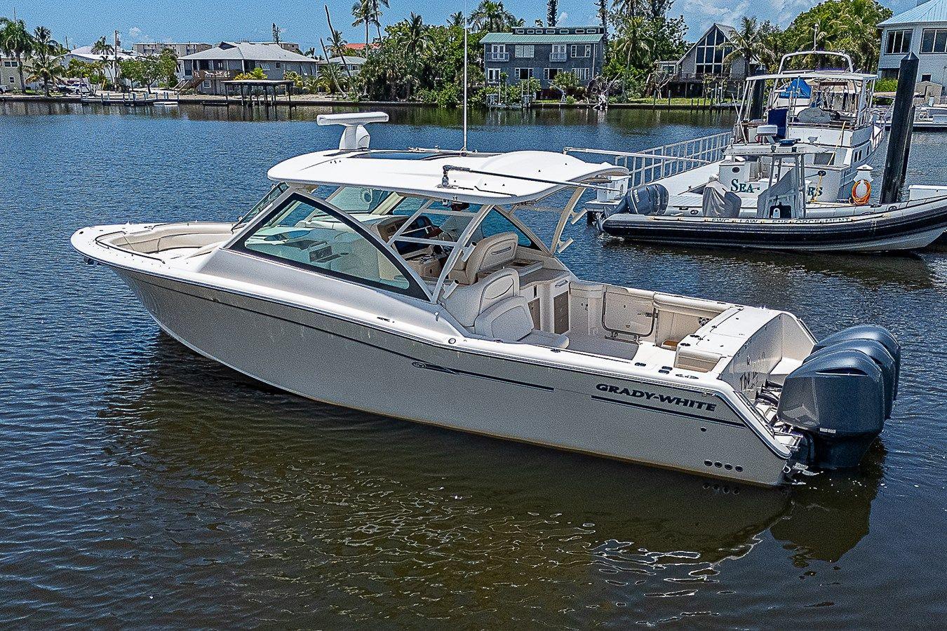 Лучшие предложения покупки яхты Mr. B.I.G Freedom 375