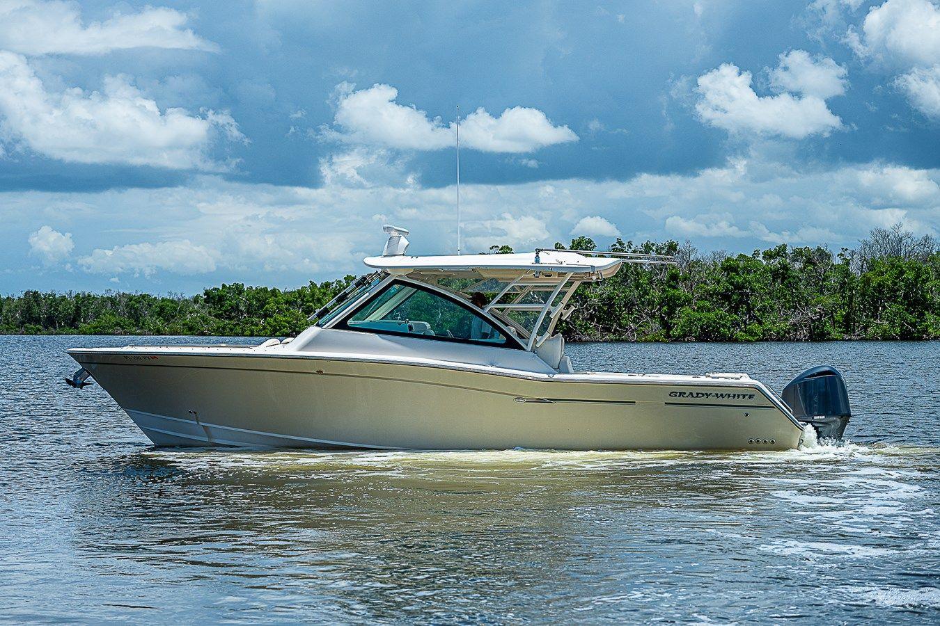 Стоимость яхты Mr. B.I.G Freedom 375