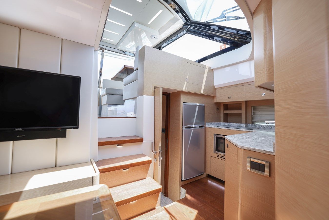 Стоимость яхты Last Waltz 2021