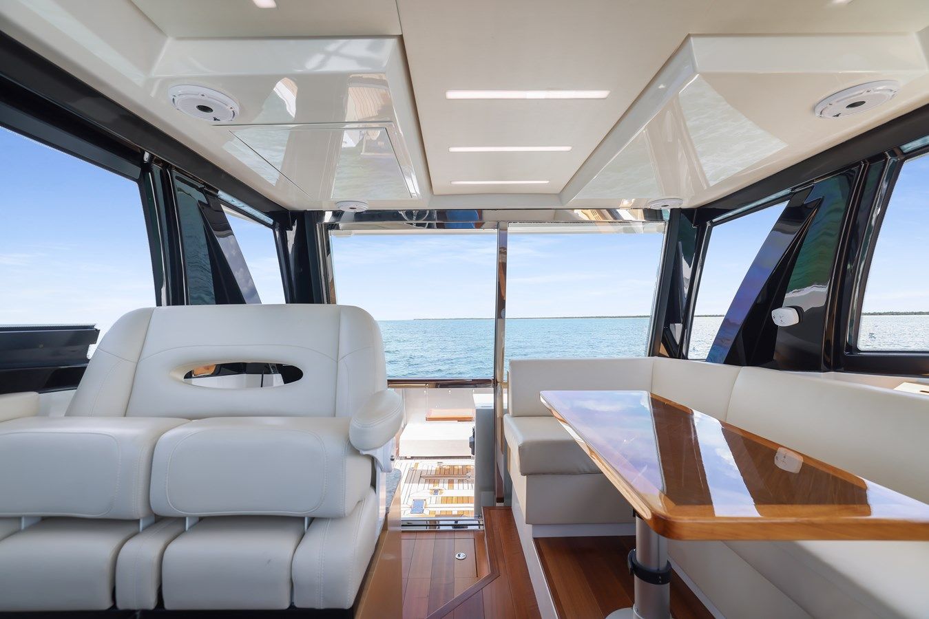 Стоимость яхты Last Waltz - Ocean Alexander