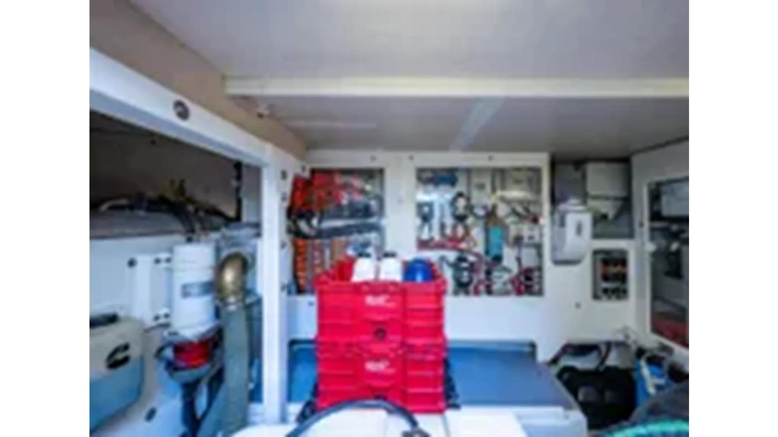 2014 Prestige 550 55