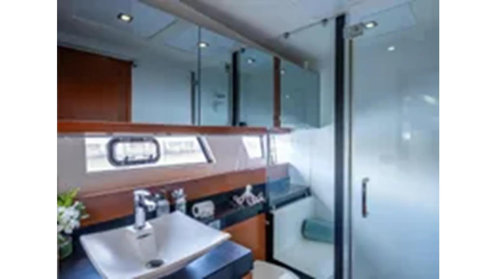 Продажа яхты 2014 Prestige 550 - PRESTIGE