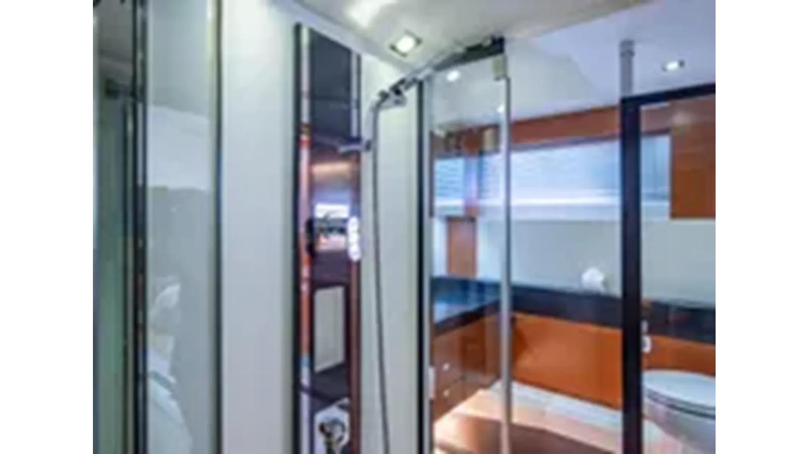 Стоимость яхты 2014 Prestige 550 - PRESTIGE