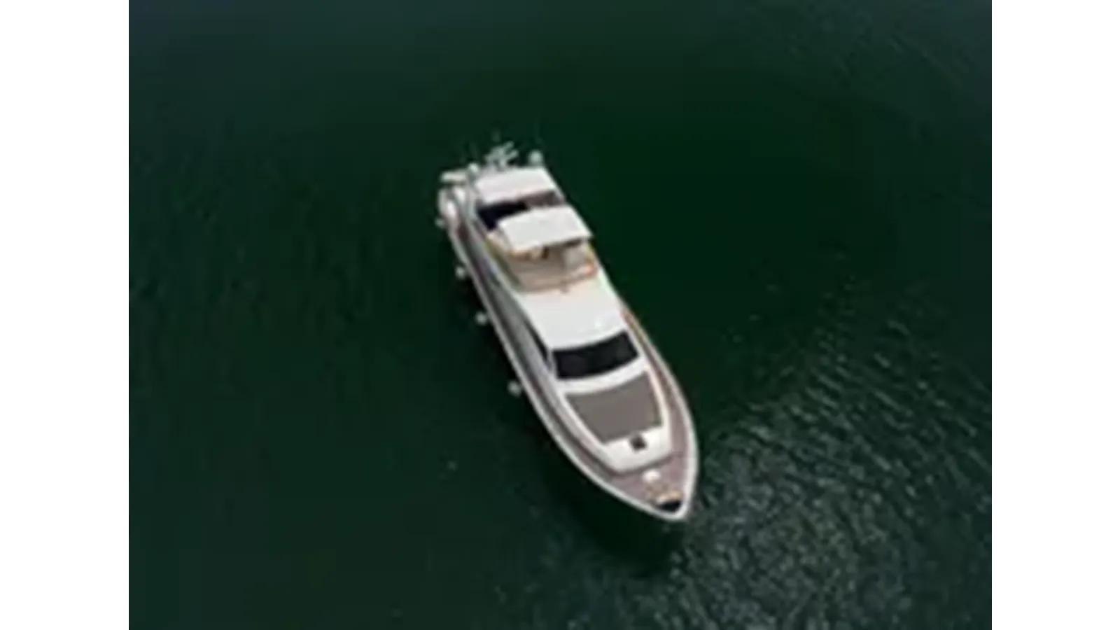 Купить 2004 Ferretti Yachts 810 810