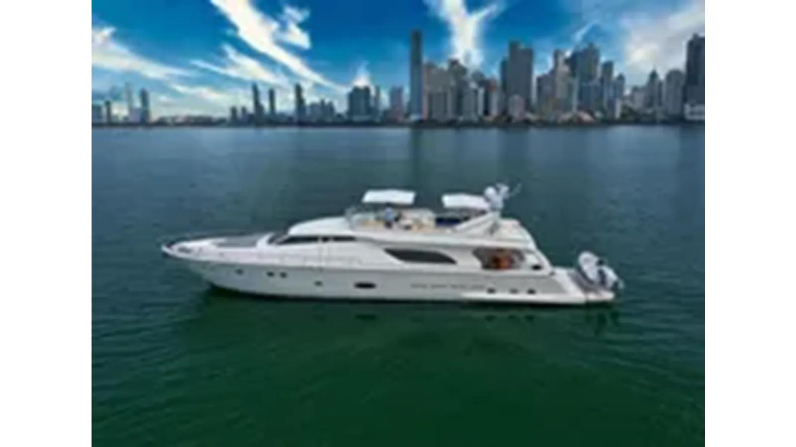 Продажа яхты 2004 Ferretti Yachts 810 - Ferretti Yachts