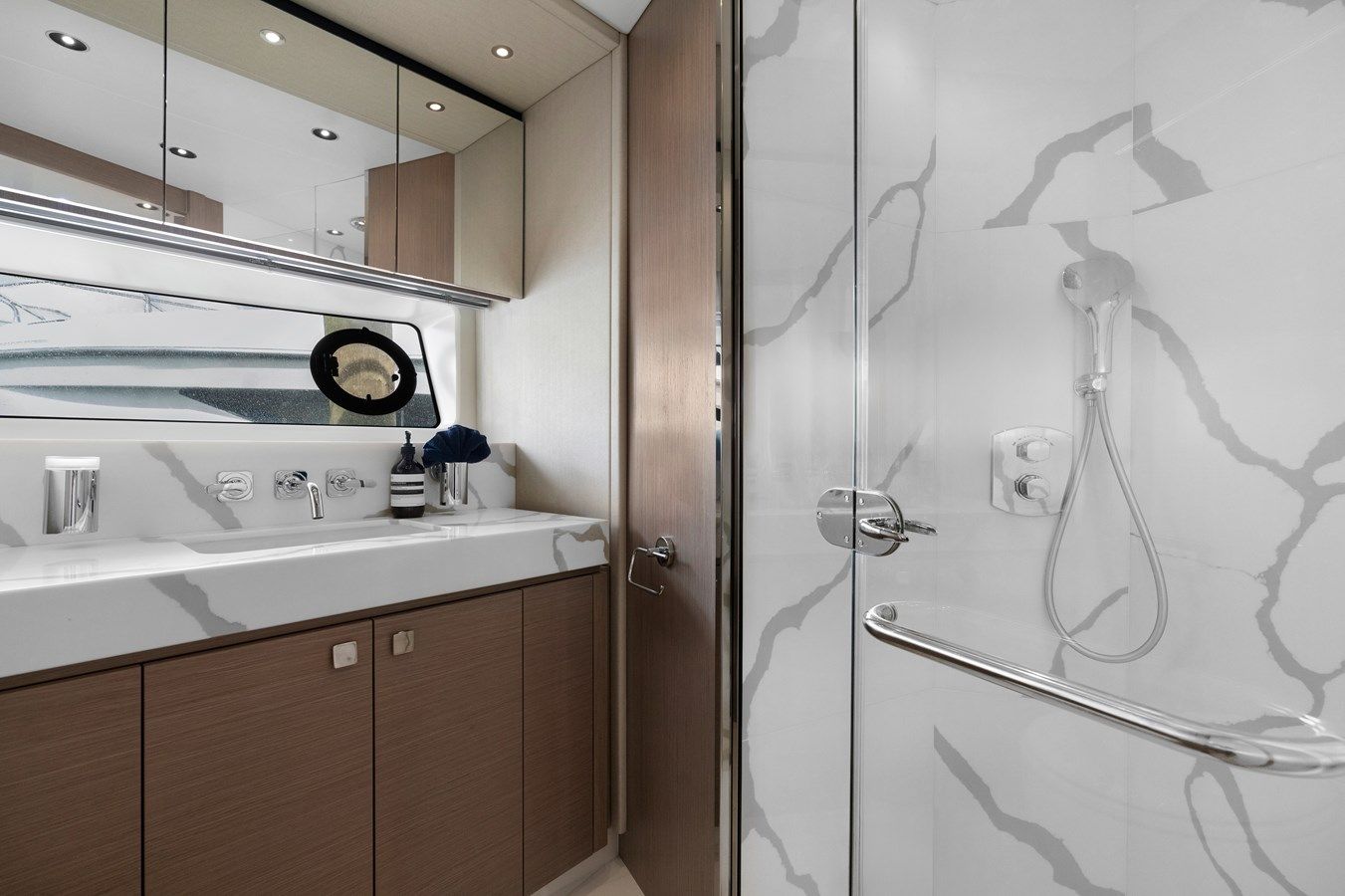 Buy a yacht MILAMO 2022