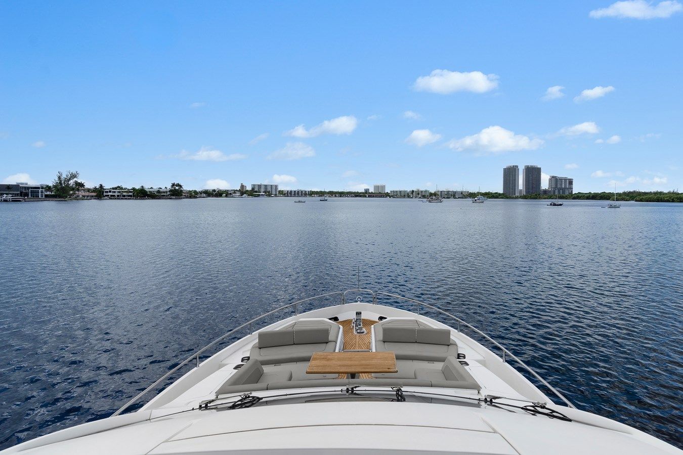 Buy a yacht MILAMO - Sunseeker