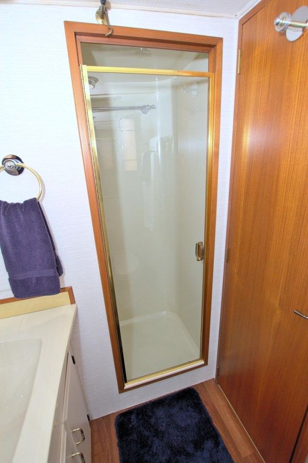 best yacht sales deals Big Brown - TOLLYCRAFT