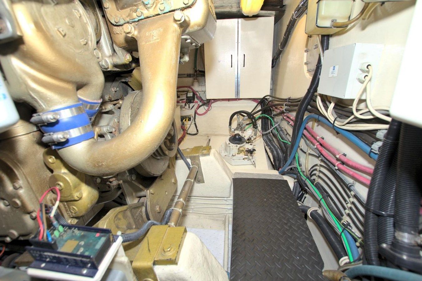 Big Brown - TOLLYCRAFT