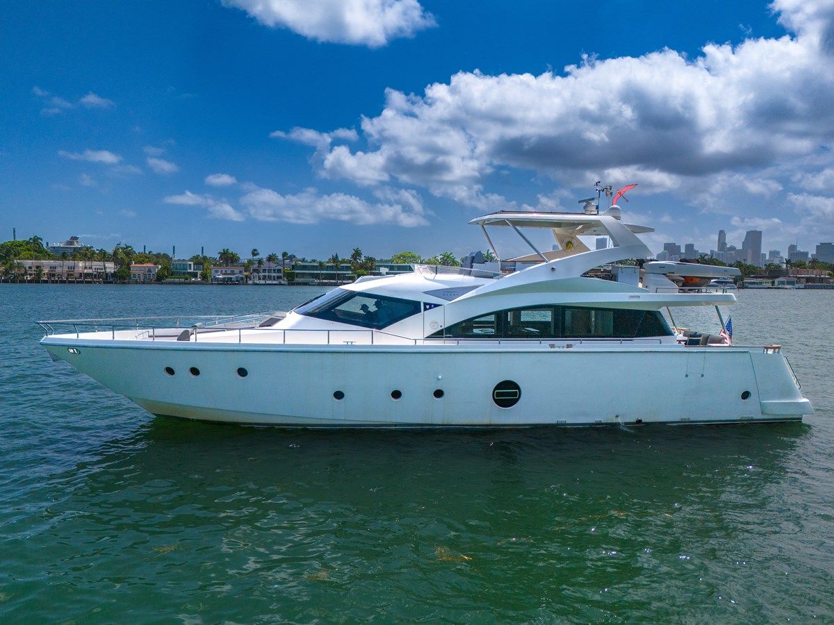 best yacht sales deals Aicon 75 75