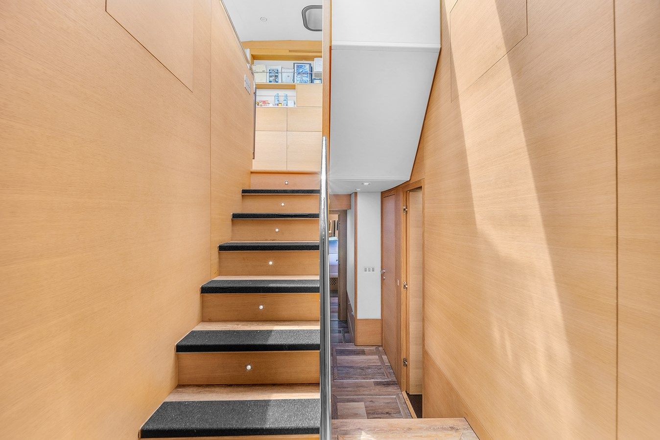 the best price on Aicon 75 75