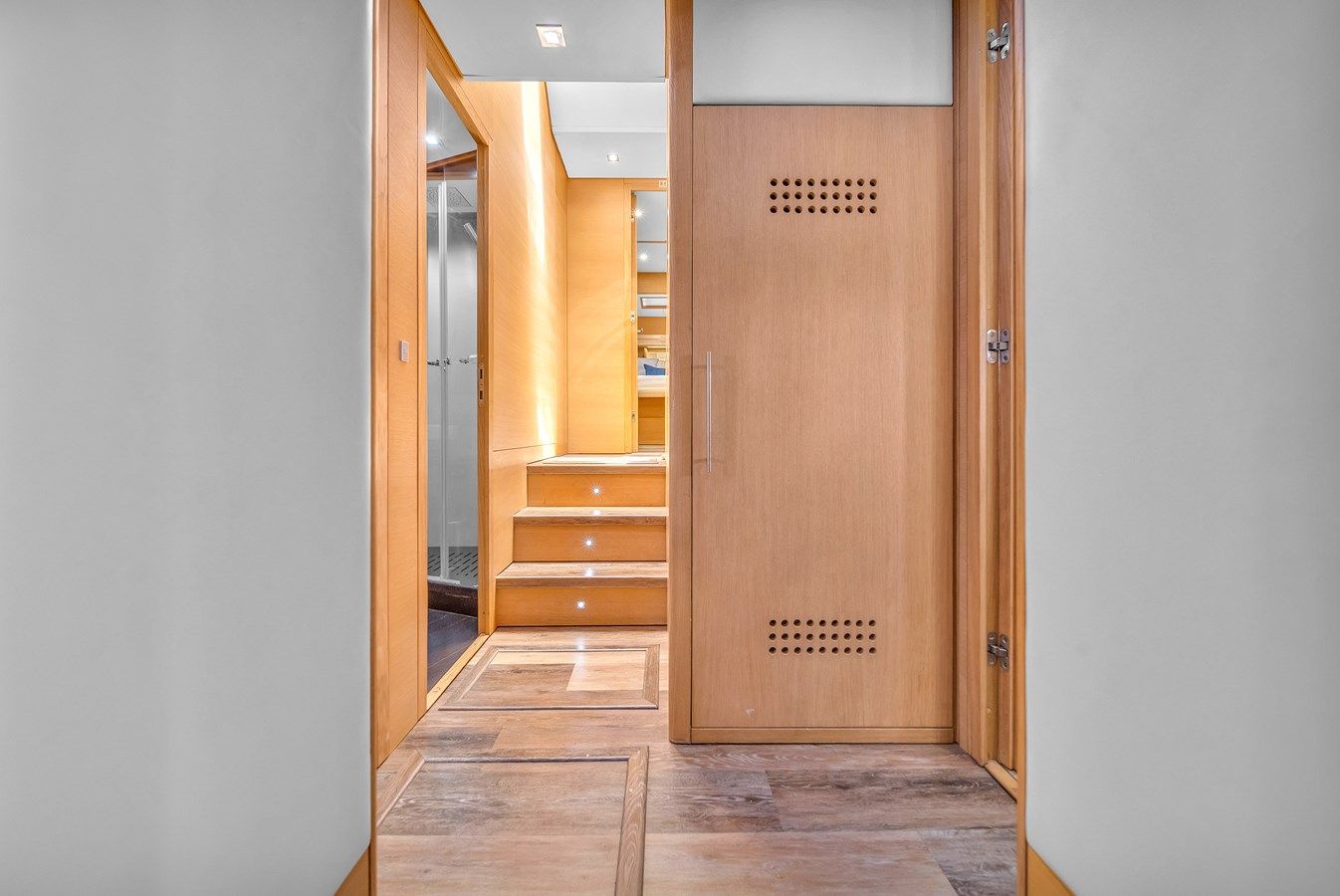 Aicon 75 75 yacht sale